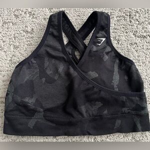 Gymshark sports bra. Sz Medium. Black & Gray camo block pattern.